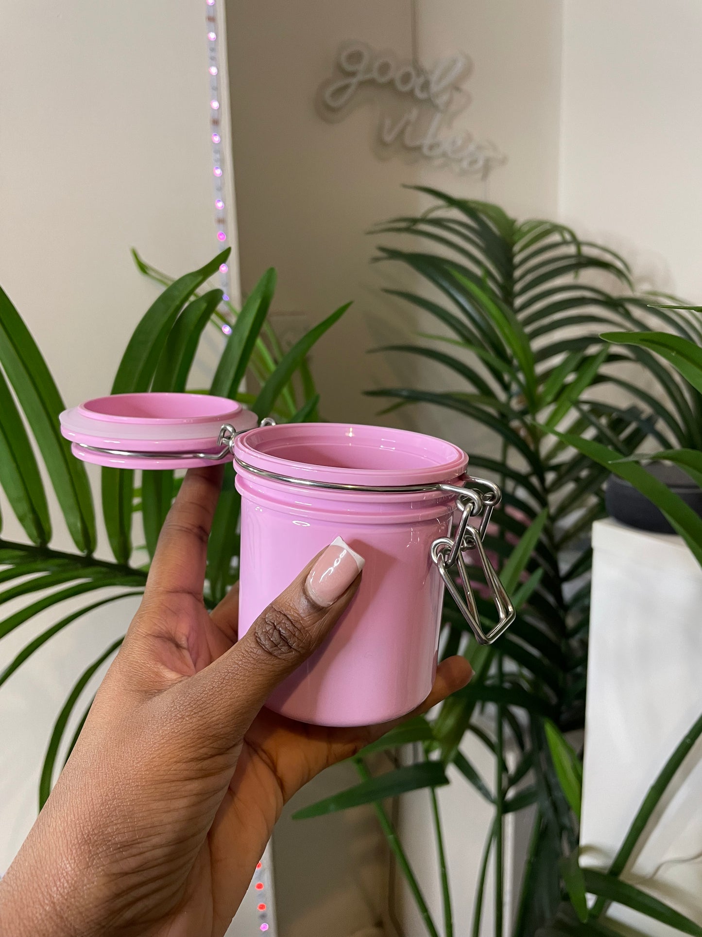 Glue tank (For Glue storage) - Athaliah’s Artistry