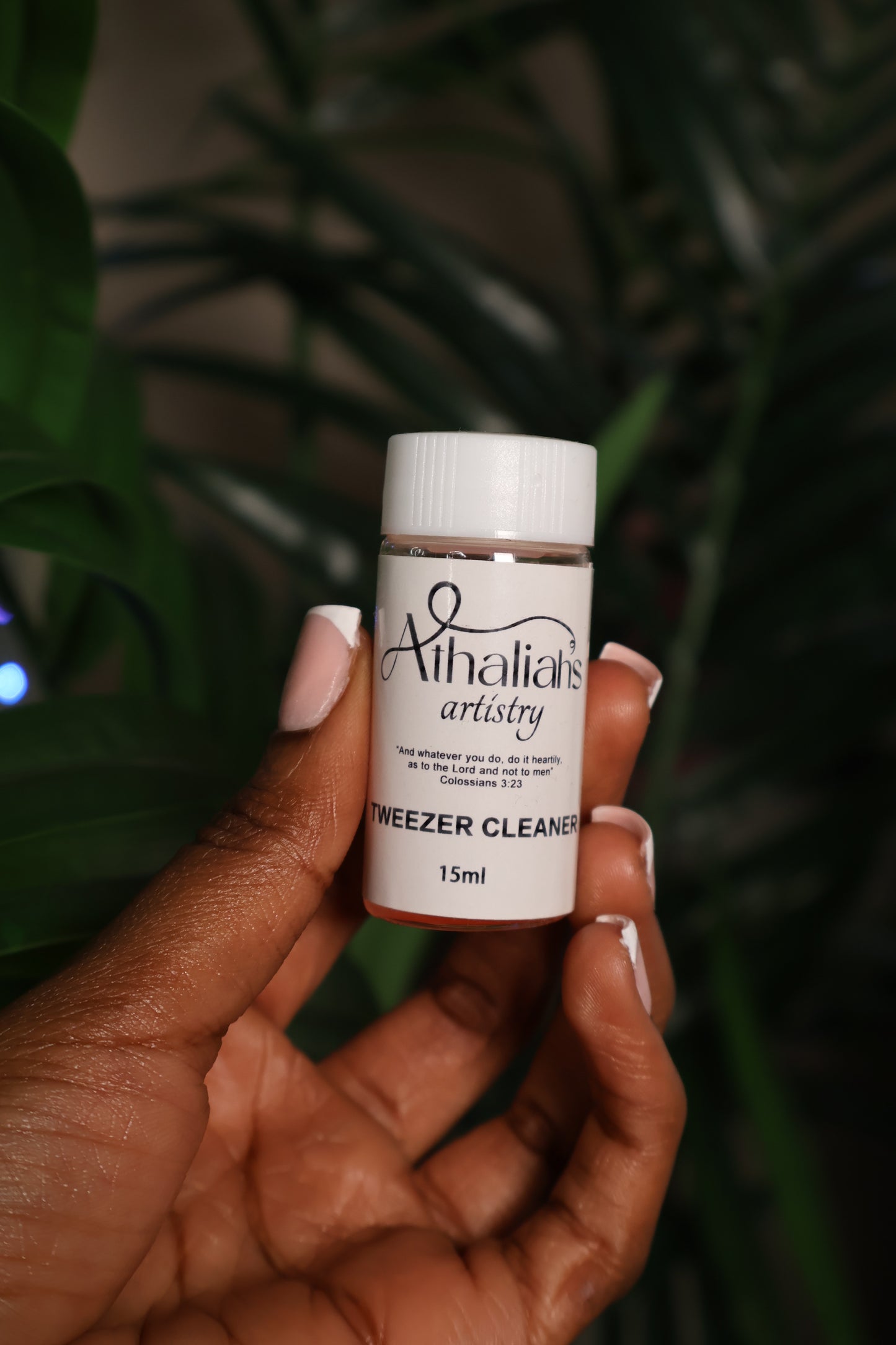 Tweezer Cleaner - Athaliah’s Artistry