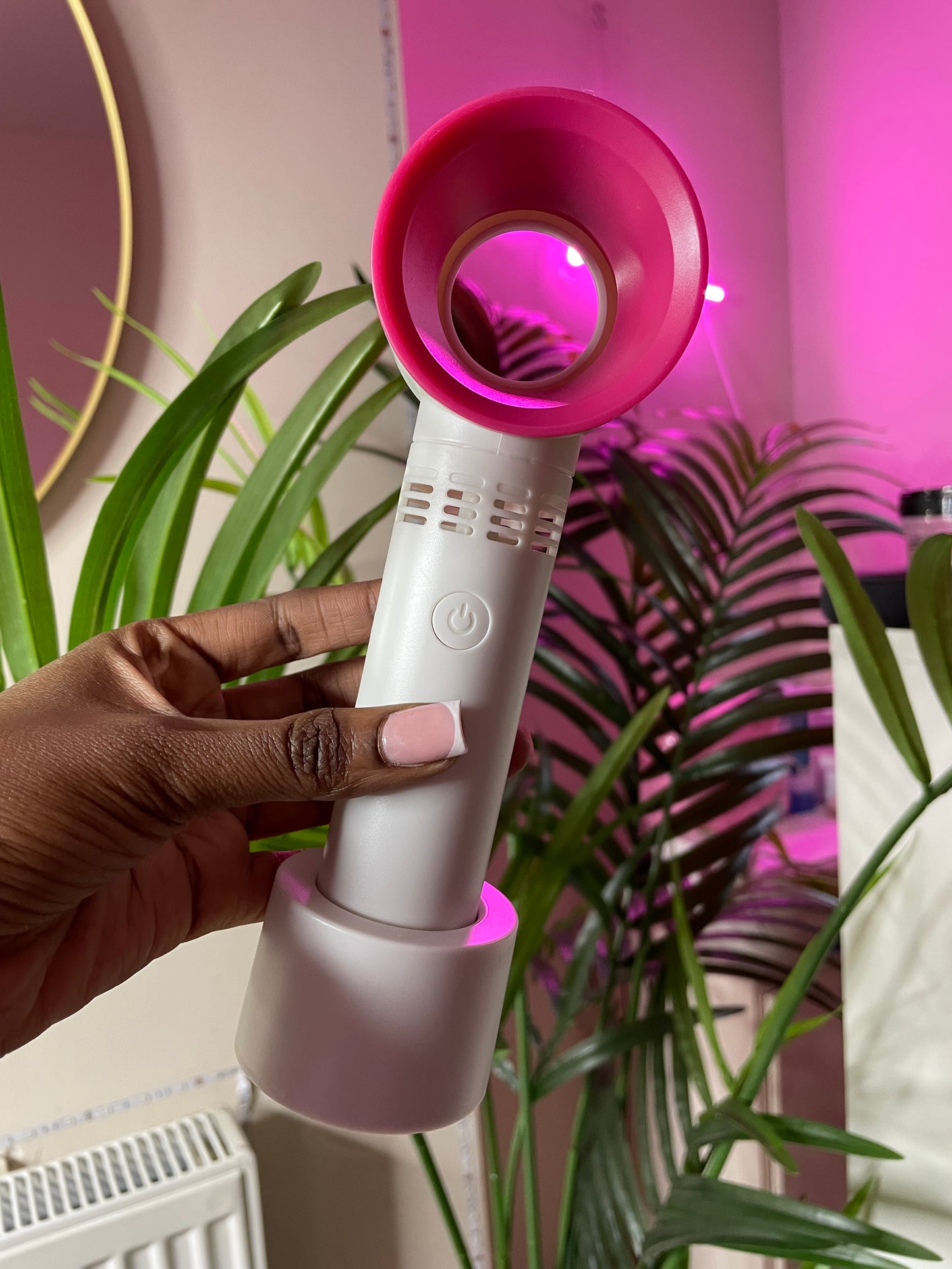 Mini Cool Lash Fan - Athaliah’s Artistry